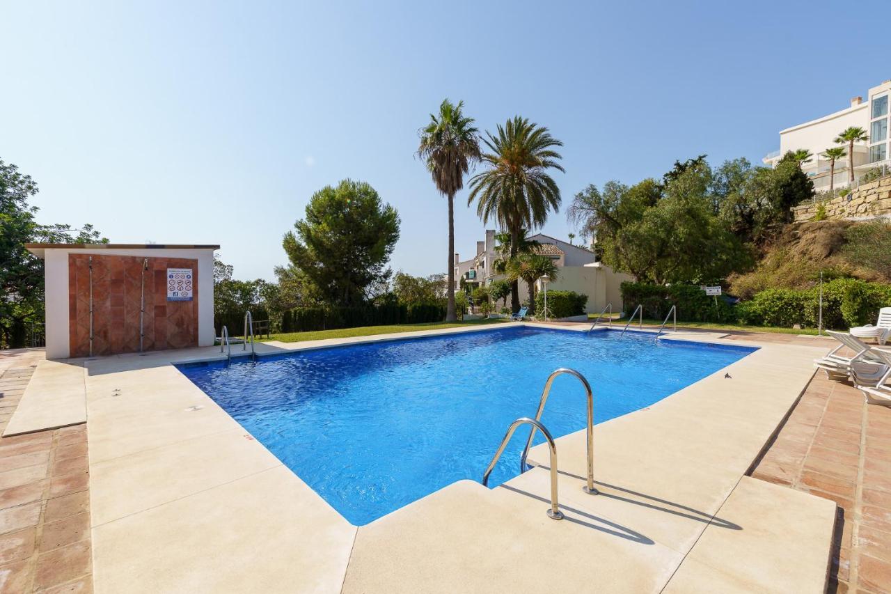 Malagasuite House Pool Фуэнхирола Экстерьер фото