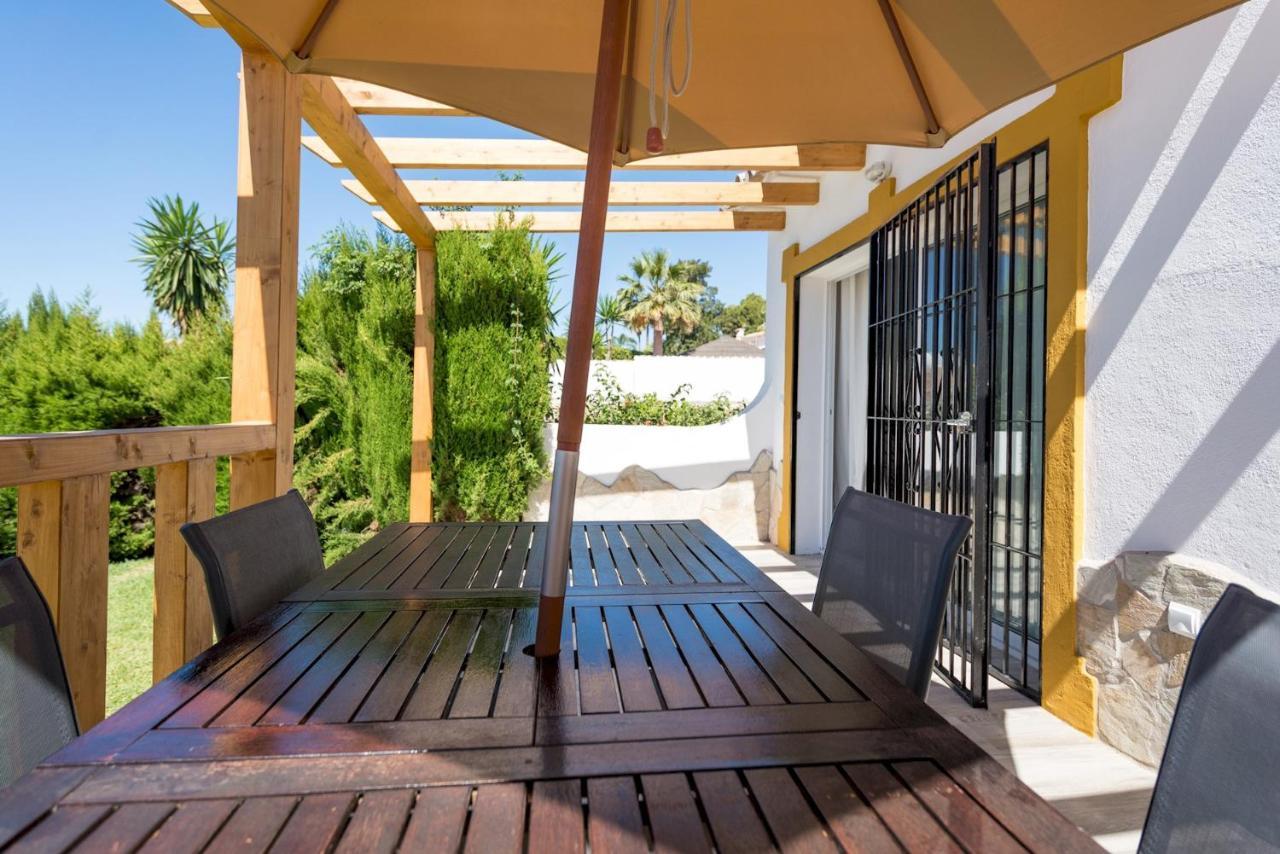Malagasuite House Pool Фуэнхирола Экстерьер фото
